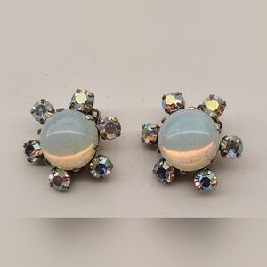 Vintage Clip On Crystal  Rhinstone Earrings Jewelry